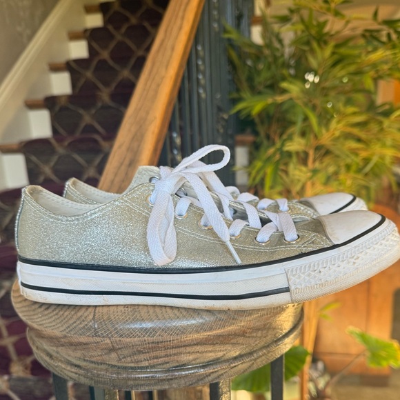 Chuck Taylor converse All-Stars sparkle party low top  very good condition 8.5 - Picture 4 of 13